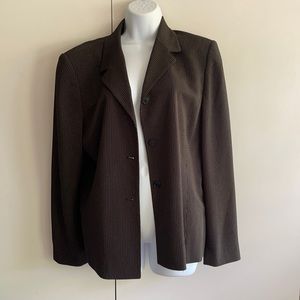 Women Blazer fully lined. Liz Claiborne. 16